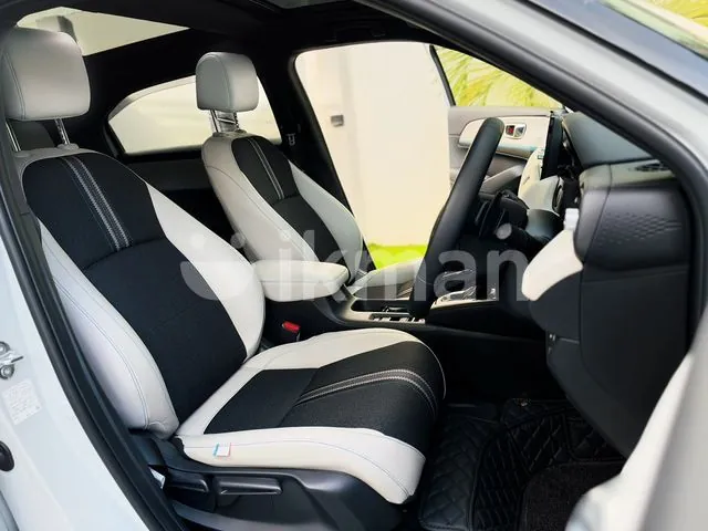 Honda Vezel 2025 photo 4