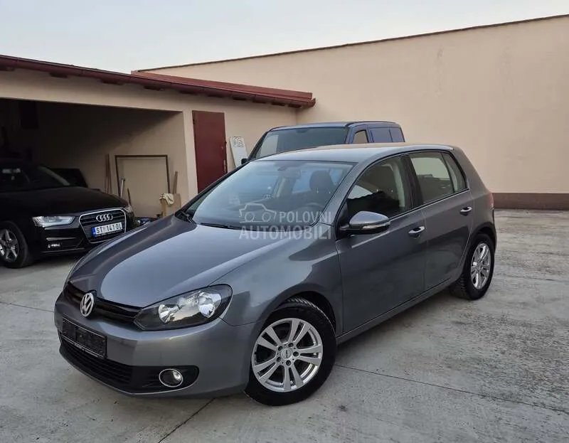 Volkswagen Golf 2011 photo 2