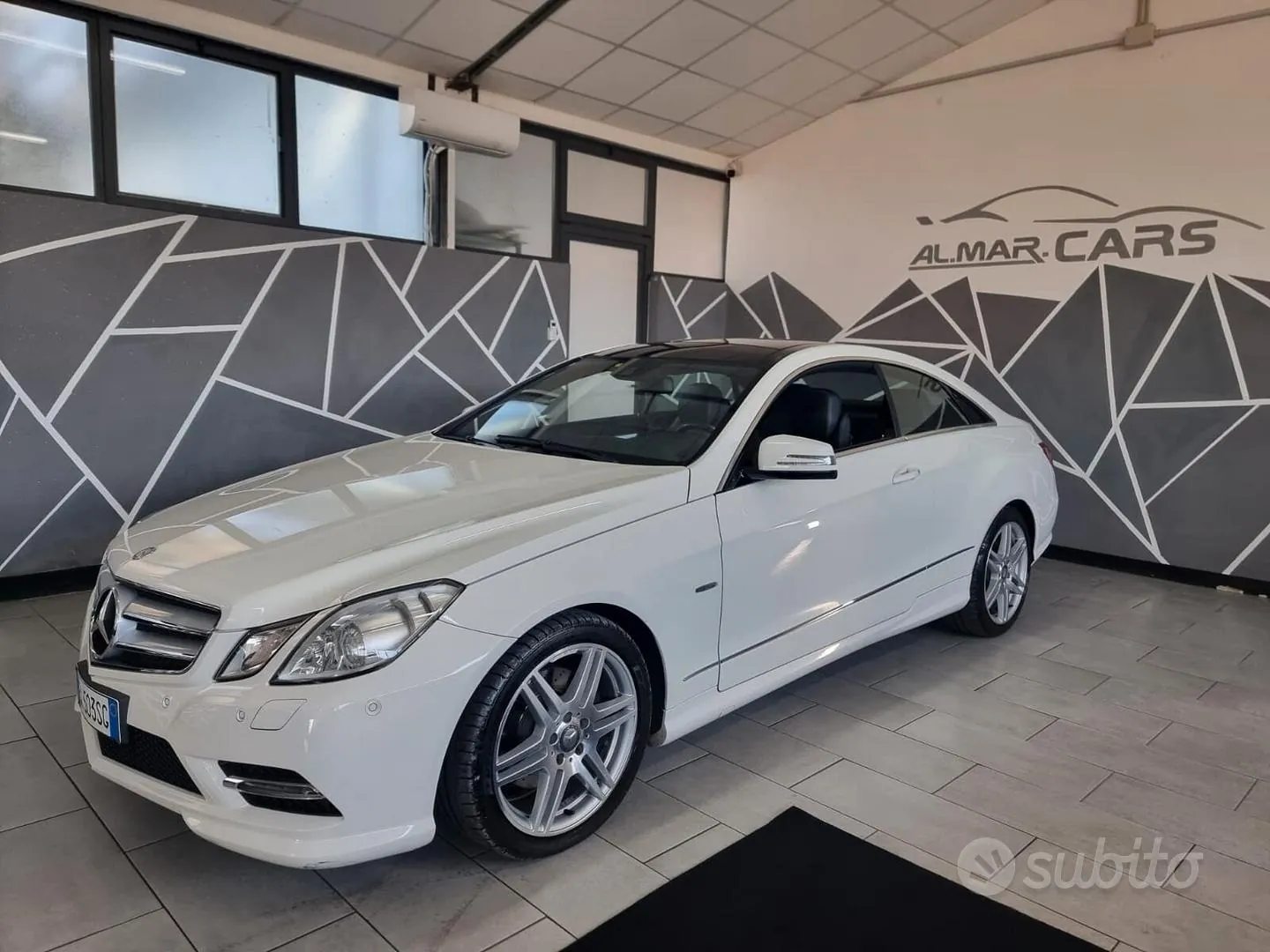 Mercedes-Benz E 350 Cdi Avantgarde Amg 2011 photo 2