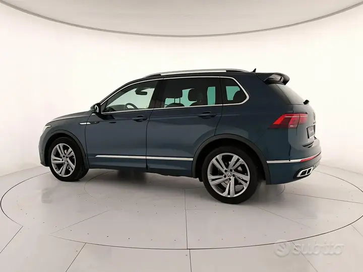 Volkswagen Tiguan 2023 photo 2
