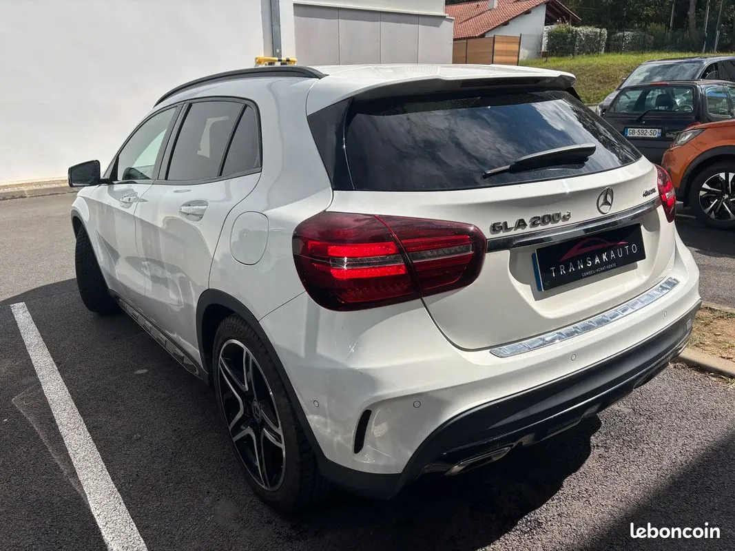 Mercedes-Benz Gla 2019 photo 3