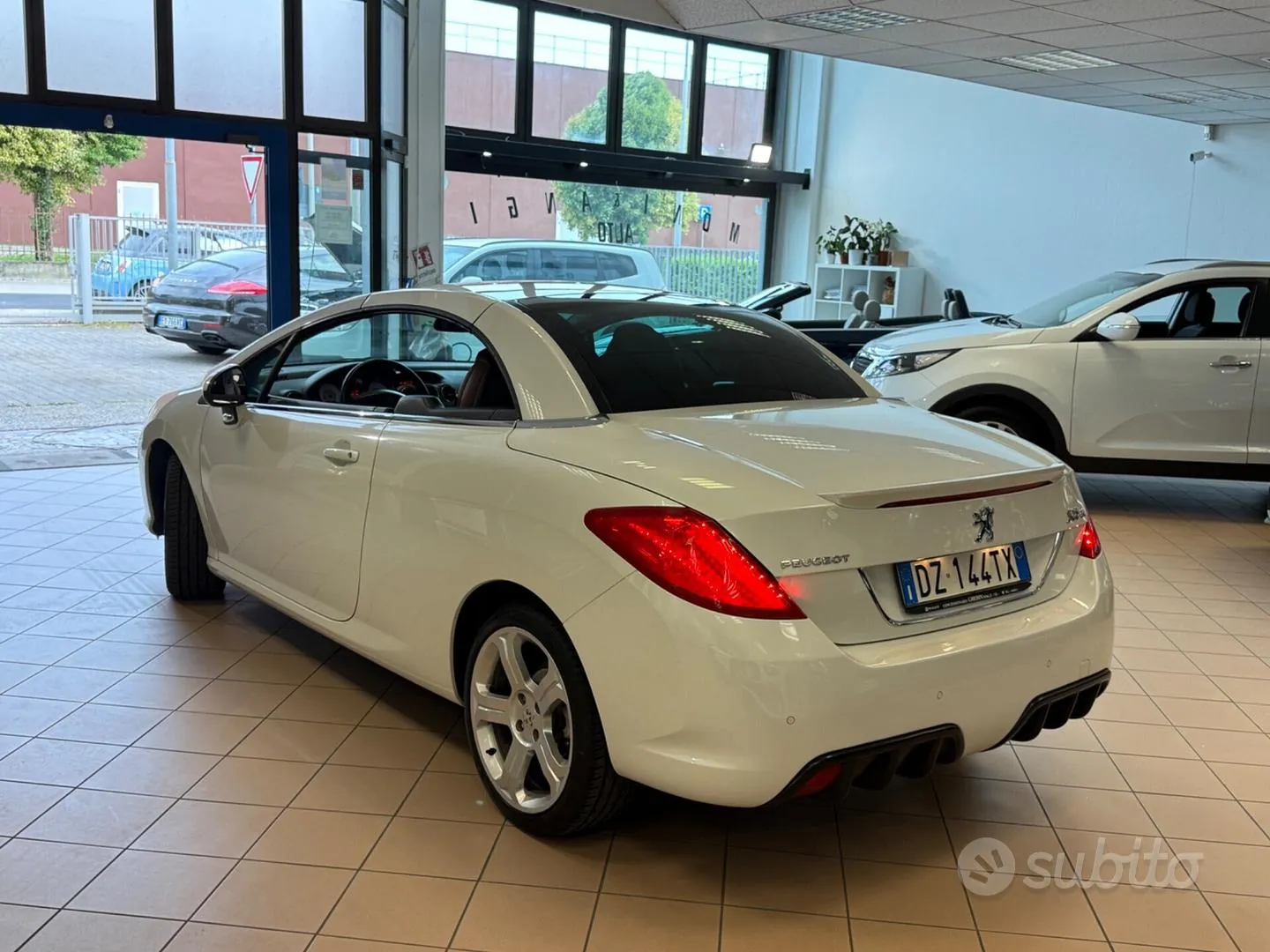 Peugeot 308 2010 photo 3