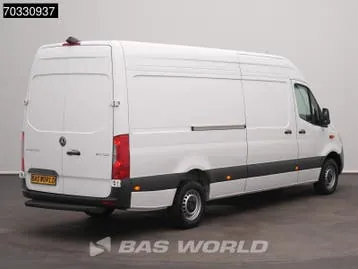 Mercedes-Benz Sprinter 2024 photo 2