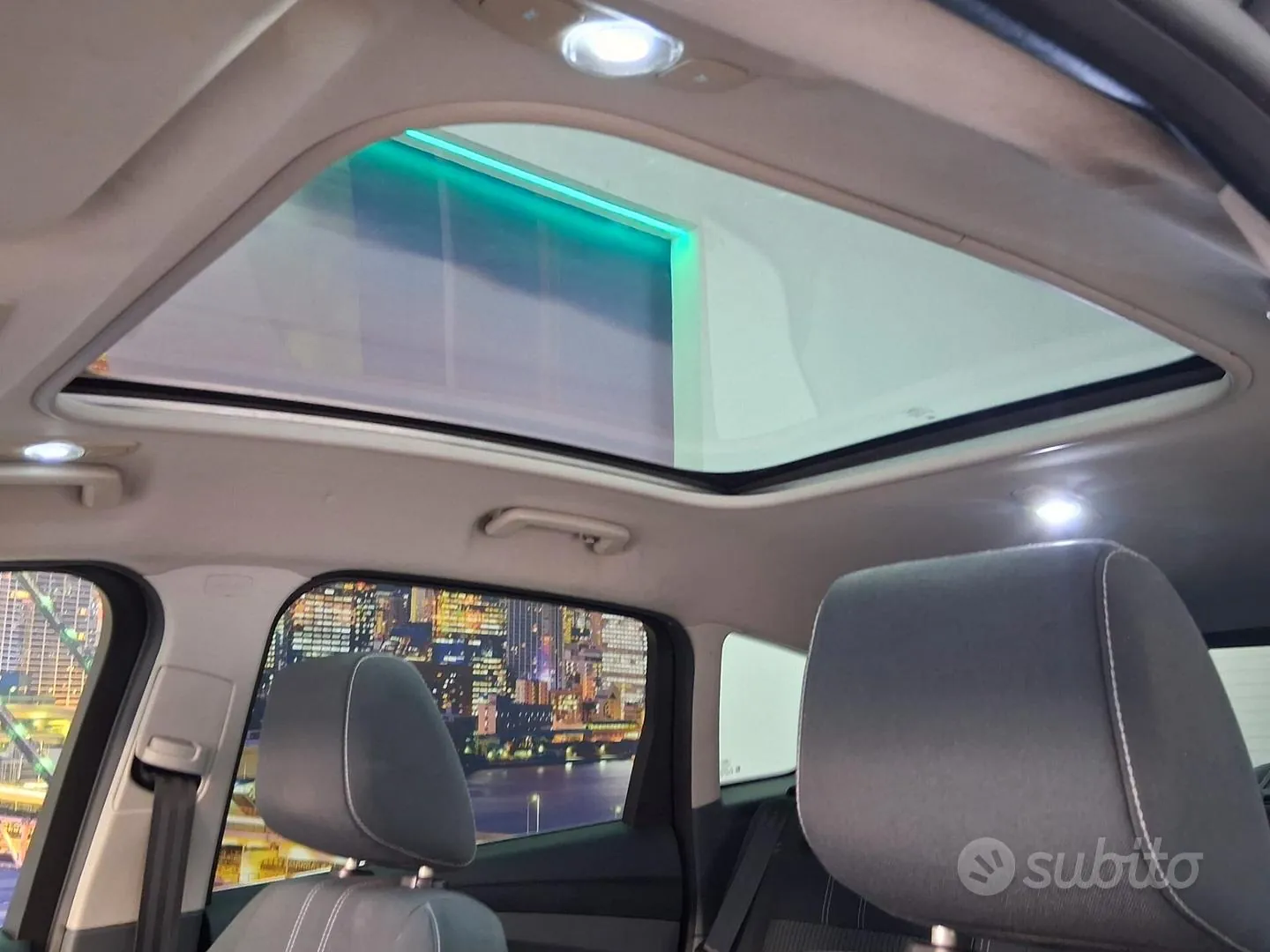 Ford C-Max 2010 photo 5
