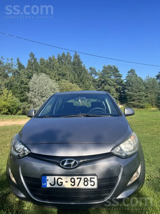 Hyundai I20 2013 photo 2