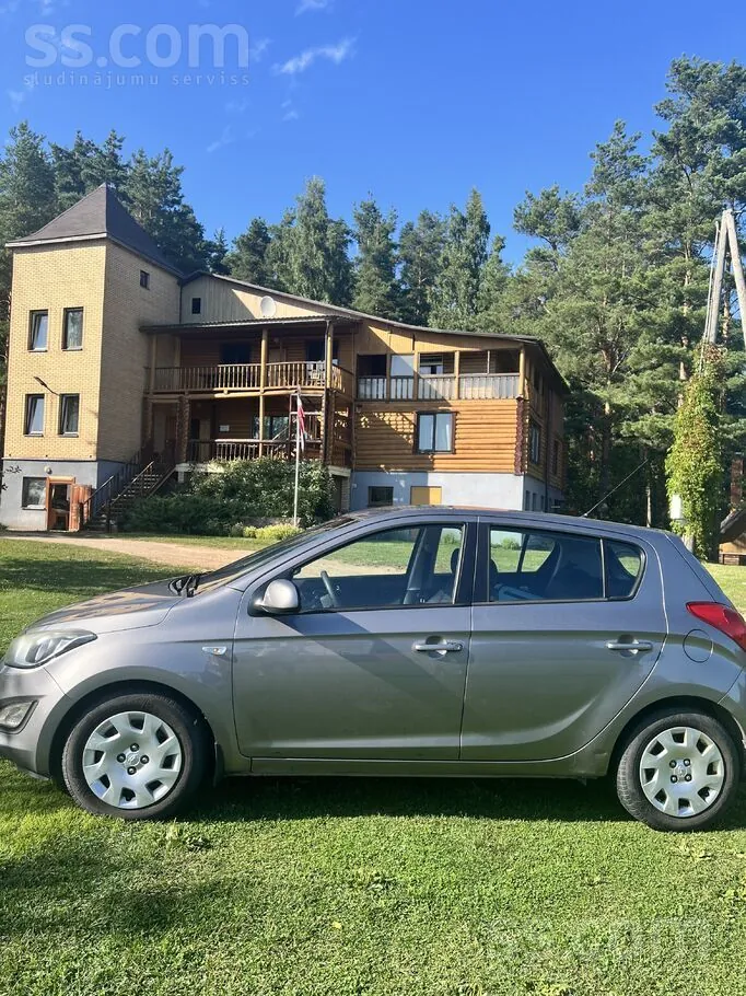 Hyundai I20