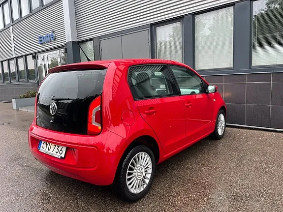 Volkswagen Up 2015 photo 4