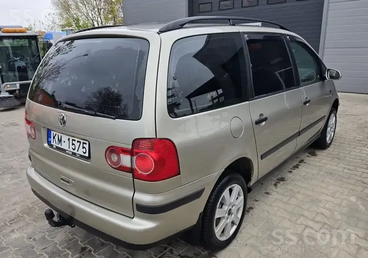 Volkswagen Sharan 2007 photo 5