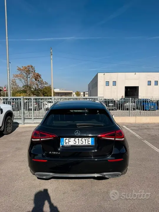 Mercedes-Benz A-Class 2021 photo 4
