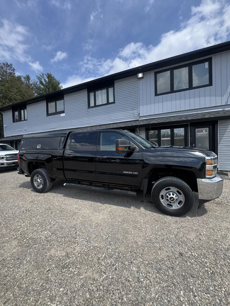 Chevrolet Silverado 2500Hd 2016 photo 2
