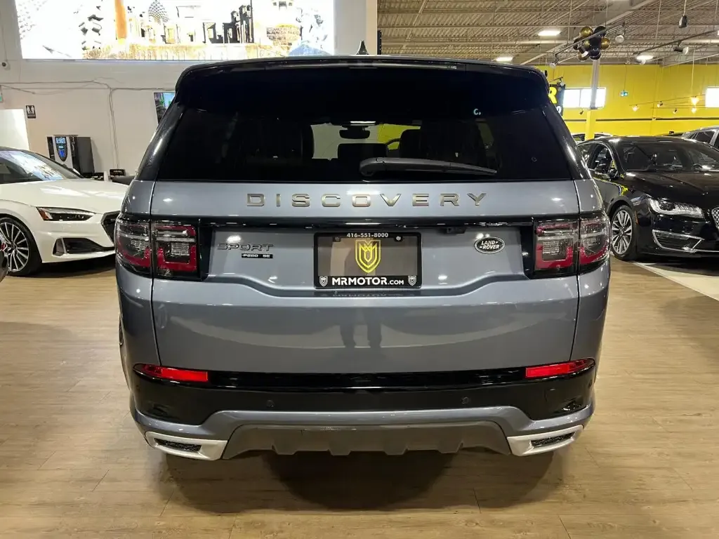 Land Rover Discovery Sport 2020 photo 2