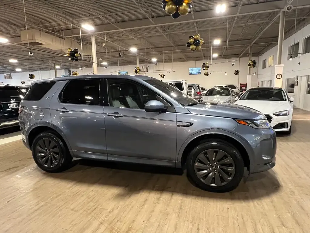 Land Rover Discovery Sport 2020 photo 4