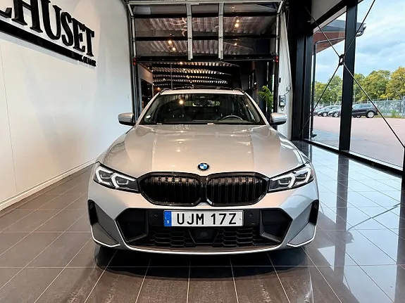 BMW 320D 2023 photo 2