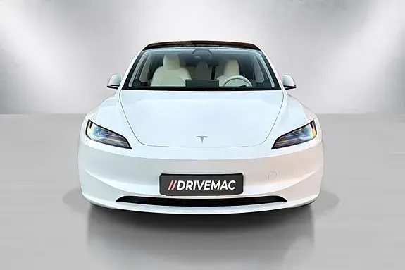 Tesla Model 3 2025 photo 2