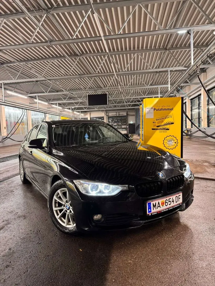 BMW 3 Series 2014 photo 3