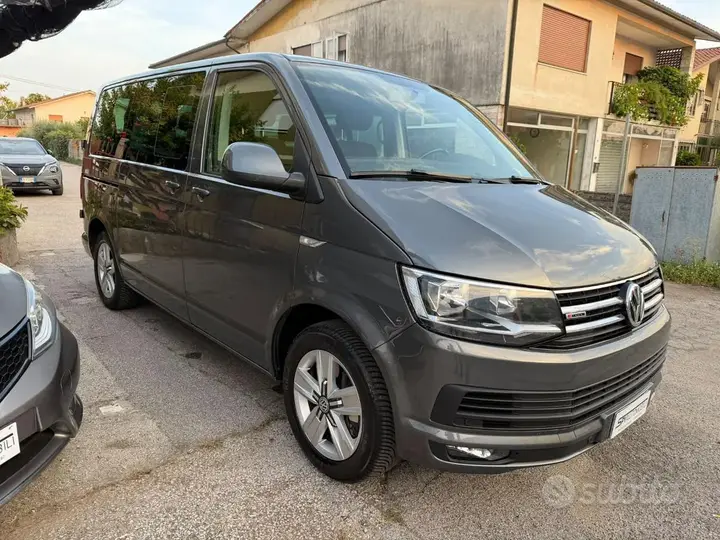 Volkswagen Caravelle