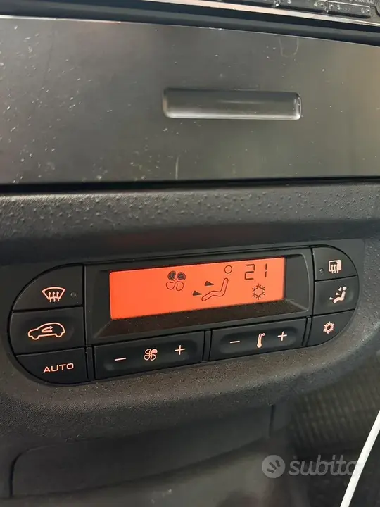 Citroen C2 2004 photo 5
