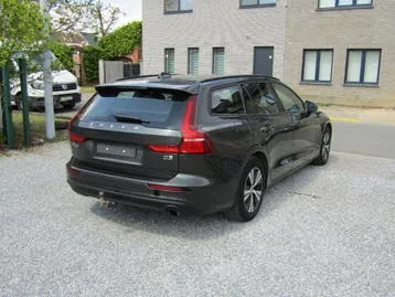 Volvo V60 2019 photo 3