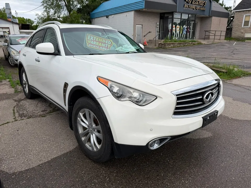 Infiniti Qx70 2016 photo 2