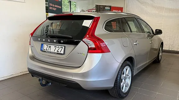 Volvo V60 2012 photo 4