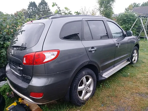 Hyundai Santa Fe 2009 photo 4
