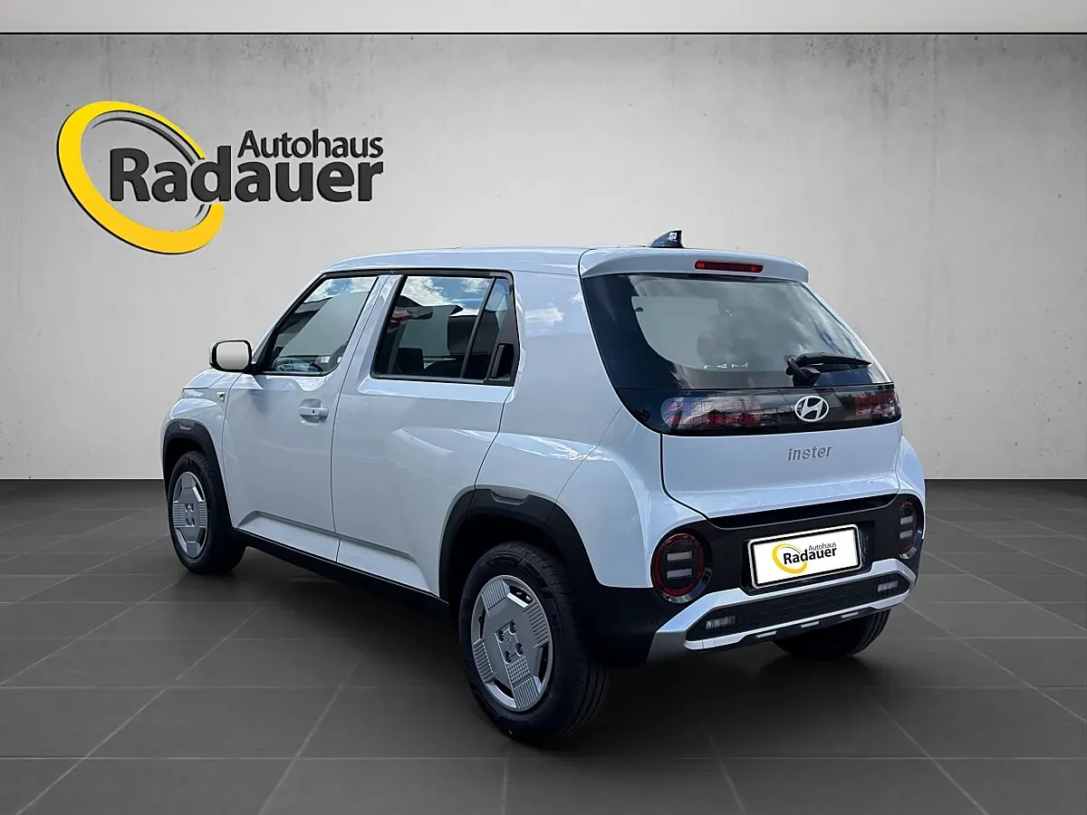Hyundai Inster photo 3