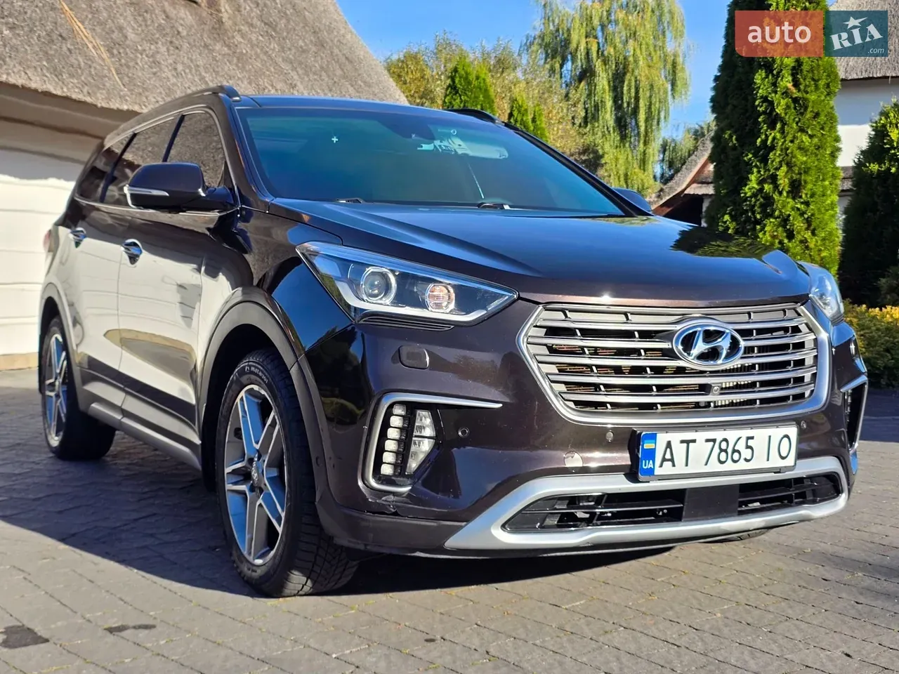 Hyundai Grand Santa Fe
