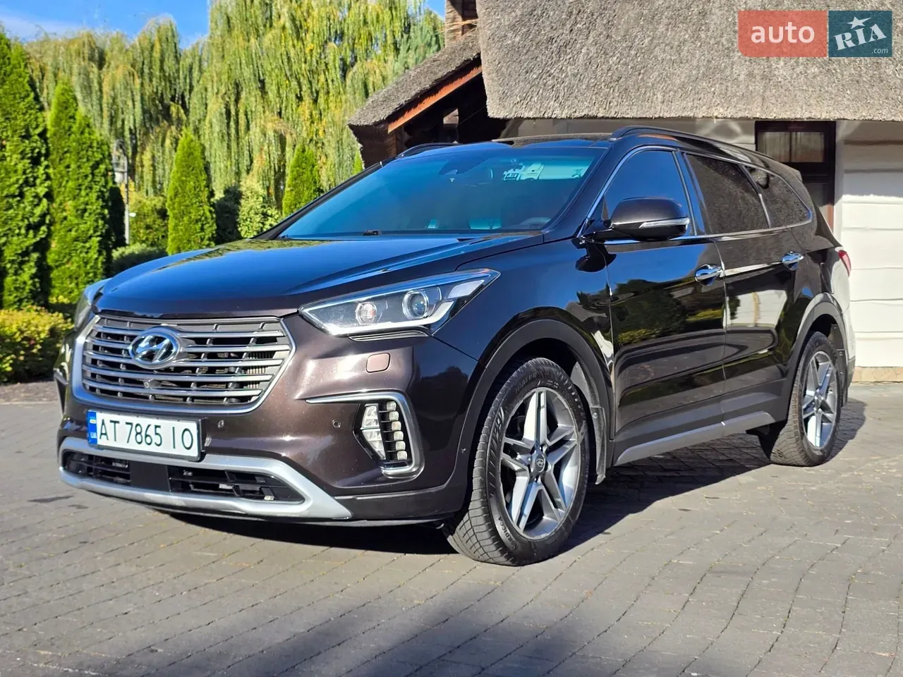 Hyundai Grand Santa Fe 2017 photo 4
