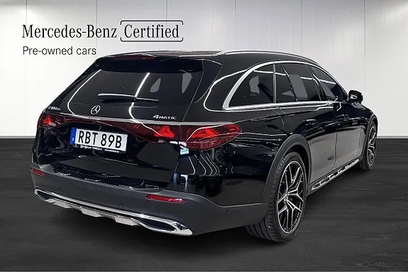 Mercedes-Benz E300 De 2025 photo 4