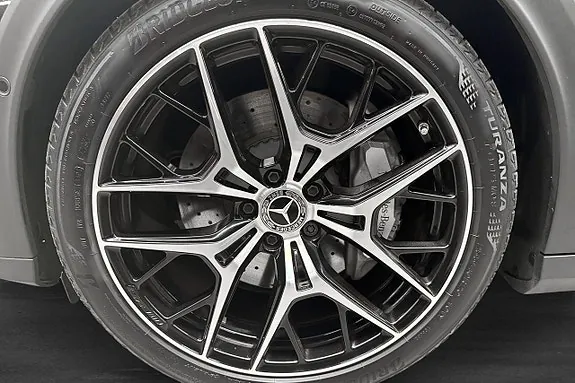 Mercedes-Benz E300 De 2025 photo 5