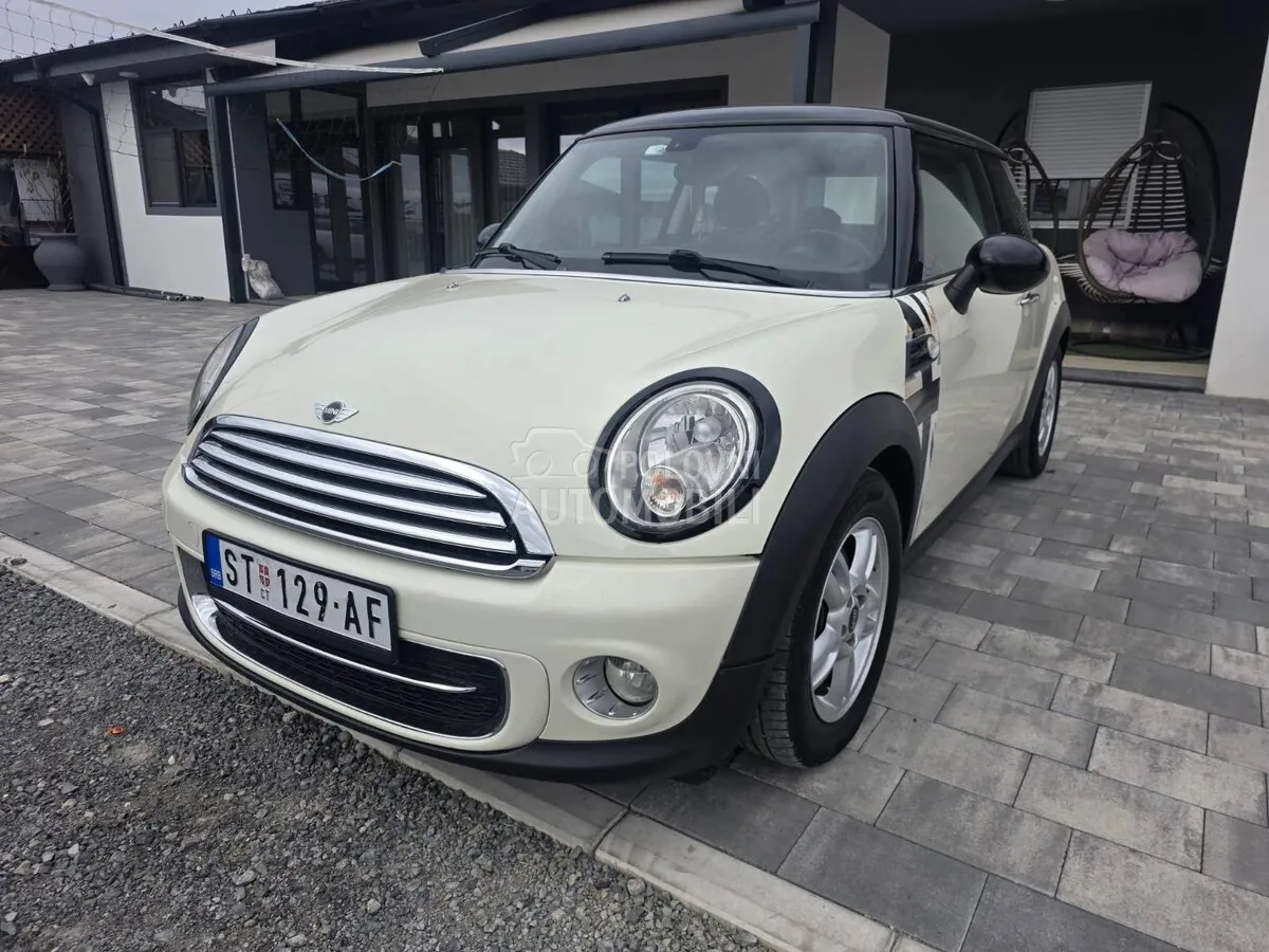 Mini Cooper 2011 photo 3