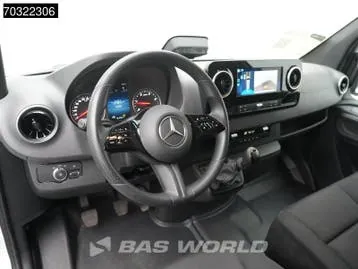 Mercedes-Benz Sprinter 2025 photo 3