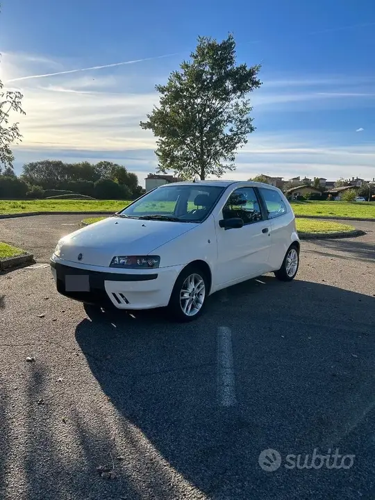 Fiat Punto 2000 photo 3