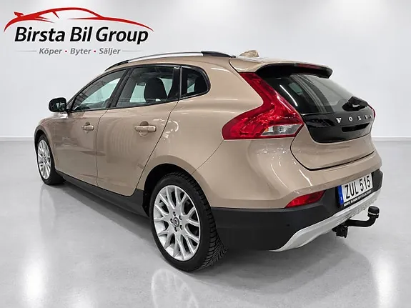 Volvo V40 Cross Country 2014 photo 5