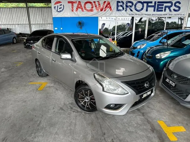 Nissan Almera