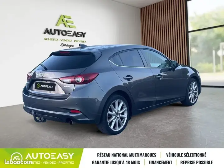 Mazda 3 2017 photo 5