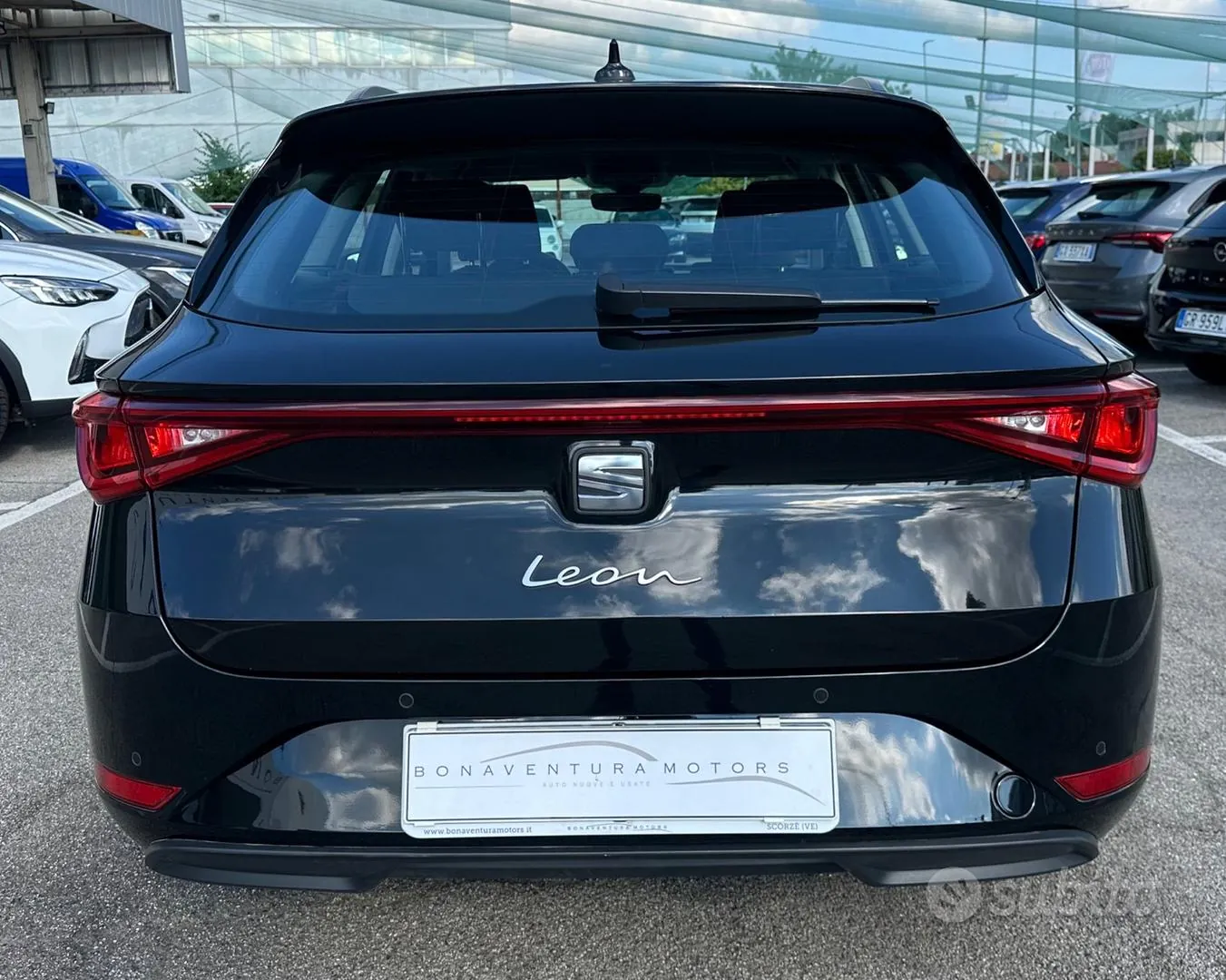 Seat Leon 2023 photo 5