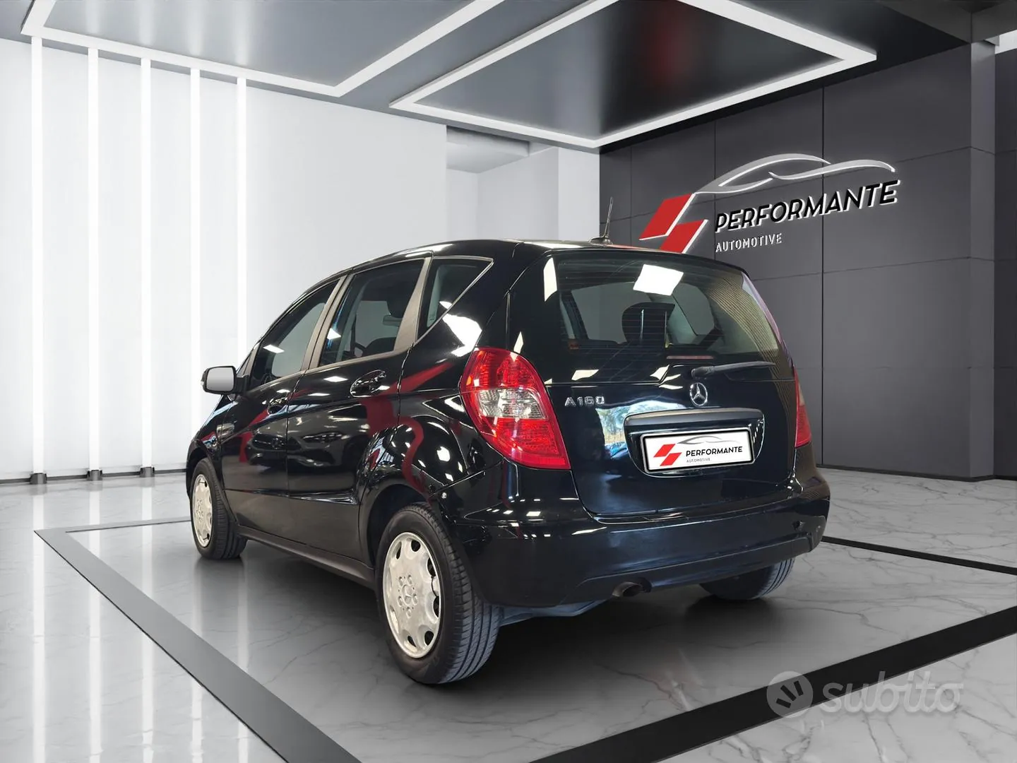 Mercedes-Benz A160 2012 photo 5