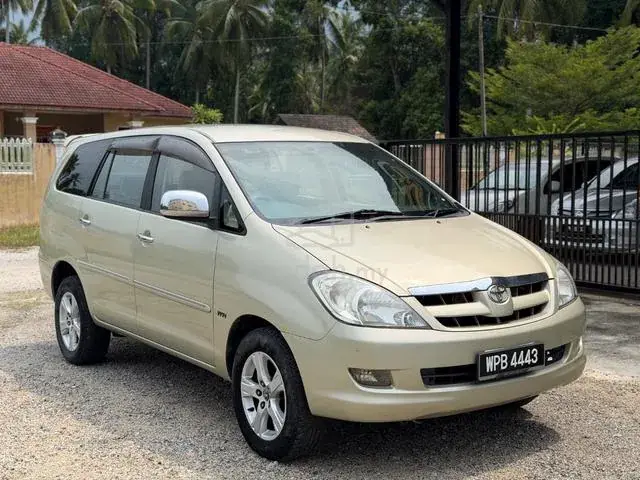 Toyota Innova