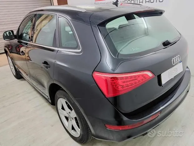 Audi Q5 2011 photo 4