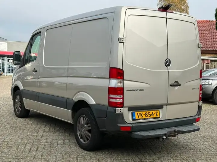 Mercedes-Benz Sprinter 2014 photo 3