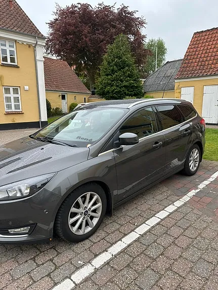 Ford Focus 2018 photo 2