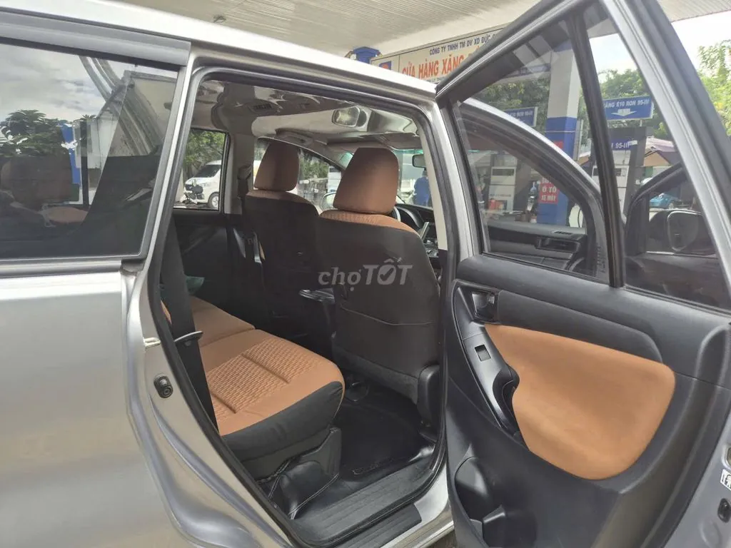 Toyota Innova 2020 photo 3
