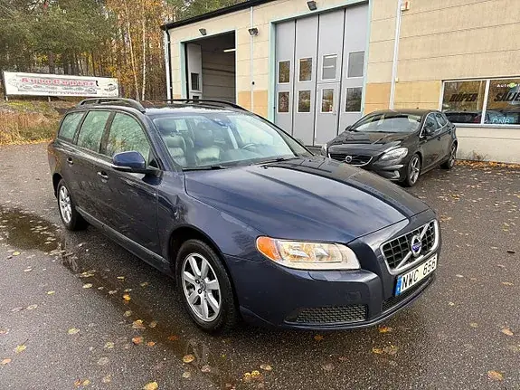 Volvo V70 2013 photo 3