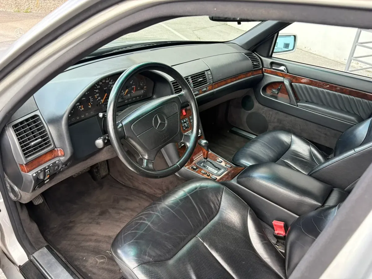 Mercedes-Benz S-Class 1992 photo 3