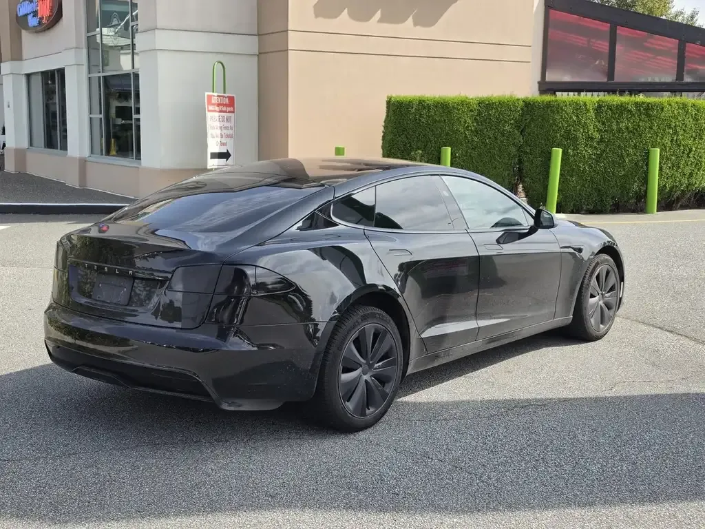 Tesla Model S 2024 photo 4