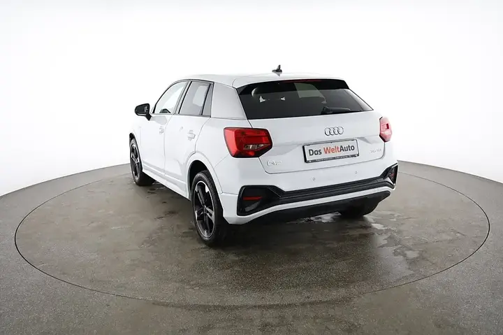 Audi Q2 2022 photo 2