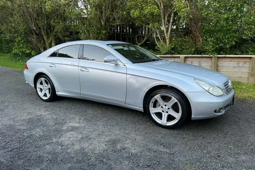 Mercedes-Benz Cls 500