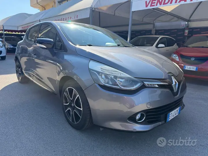 Renault Clio 2013 photo 3