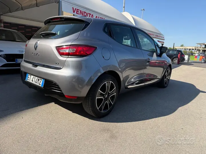 Renault Clio 2013 photo 4